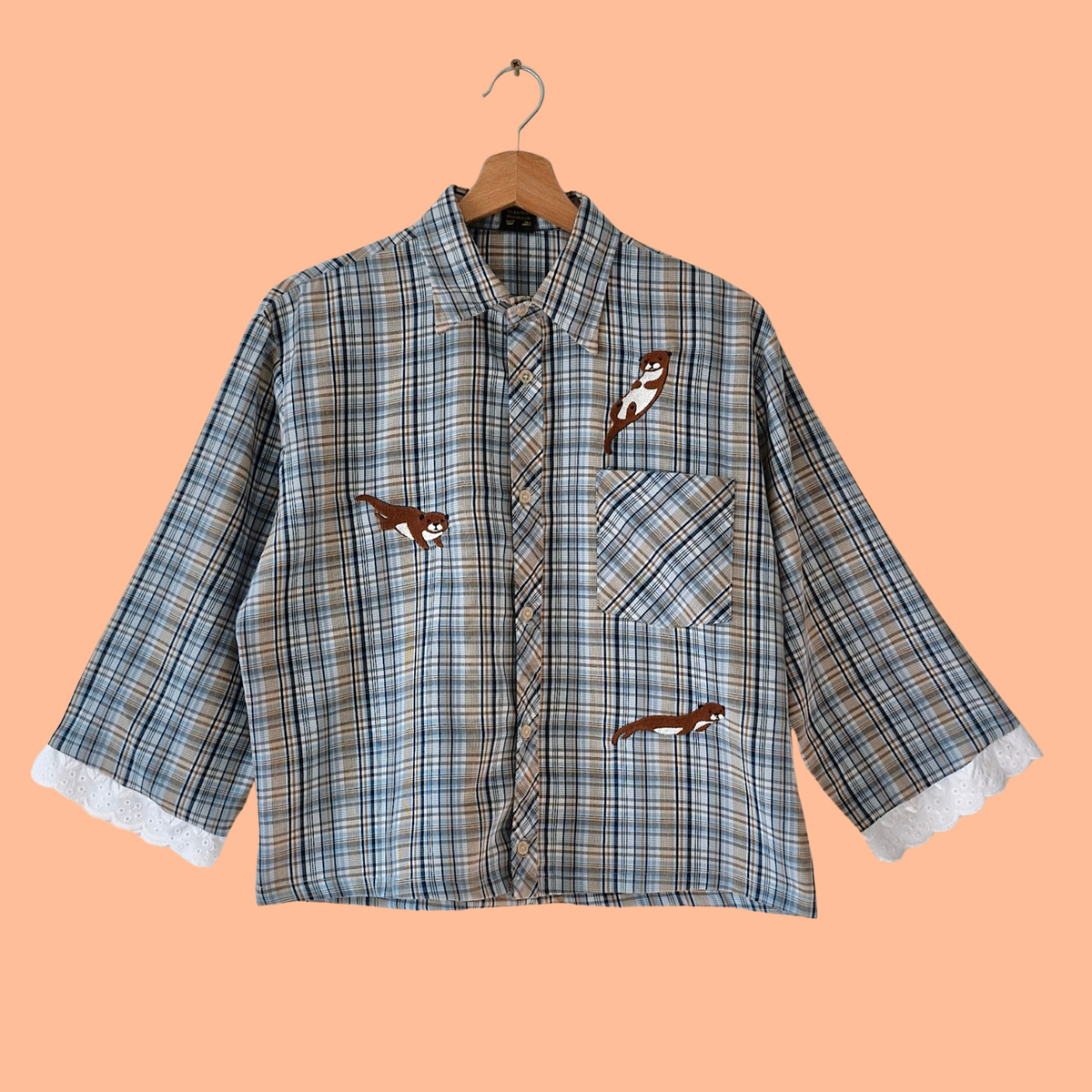 chemise bleu loutre de rivière