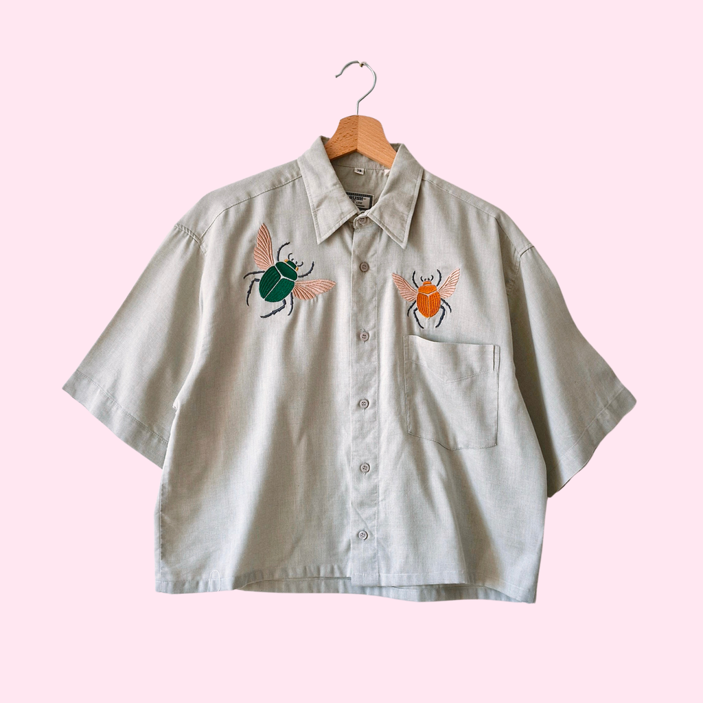 Chemise scarabé