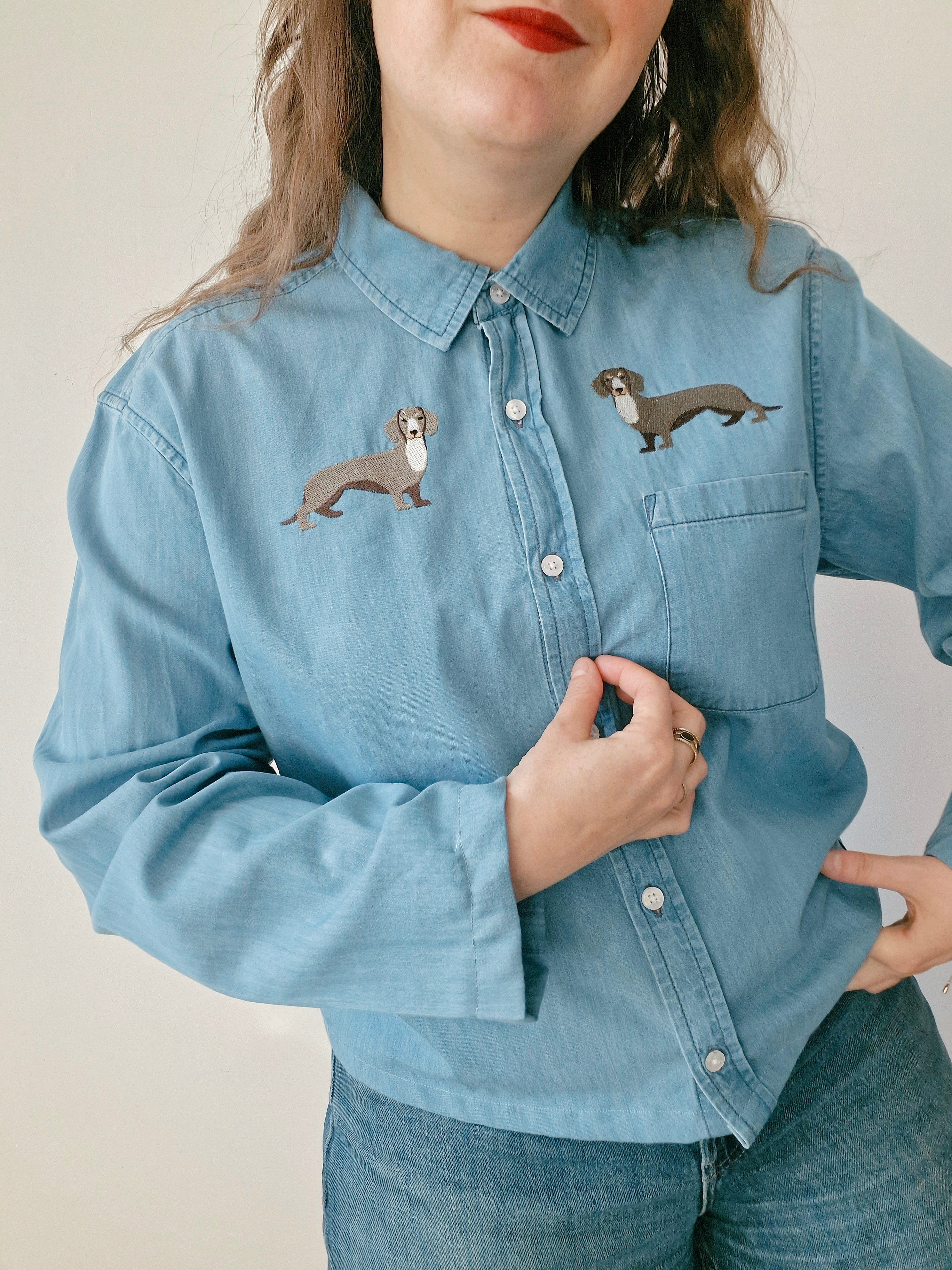 Chemise création – Teckel en jean