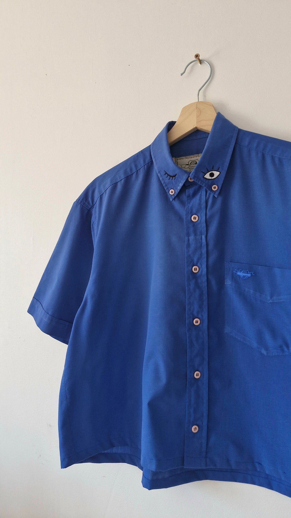 chemise yeux