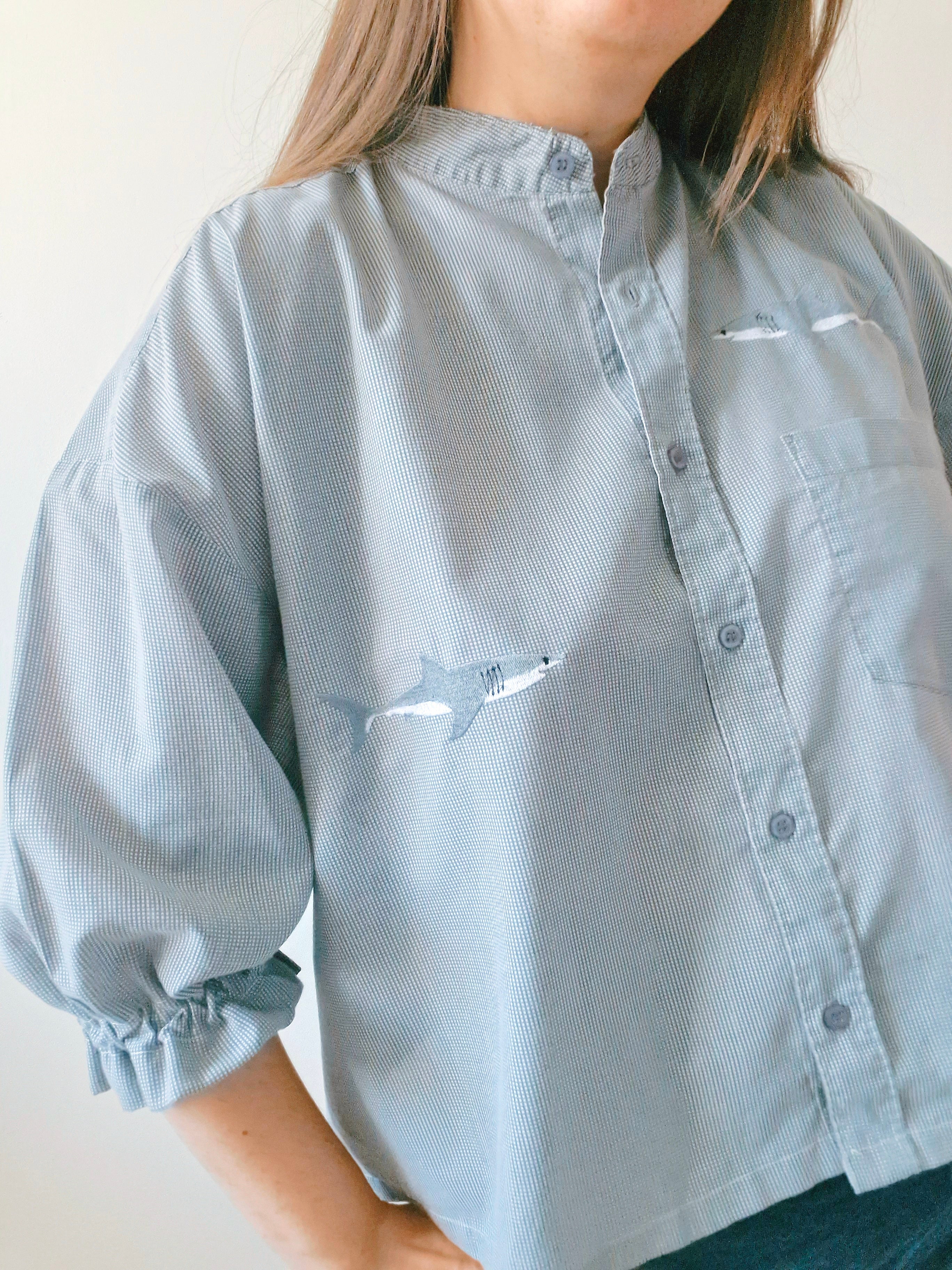 chemise requins