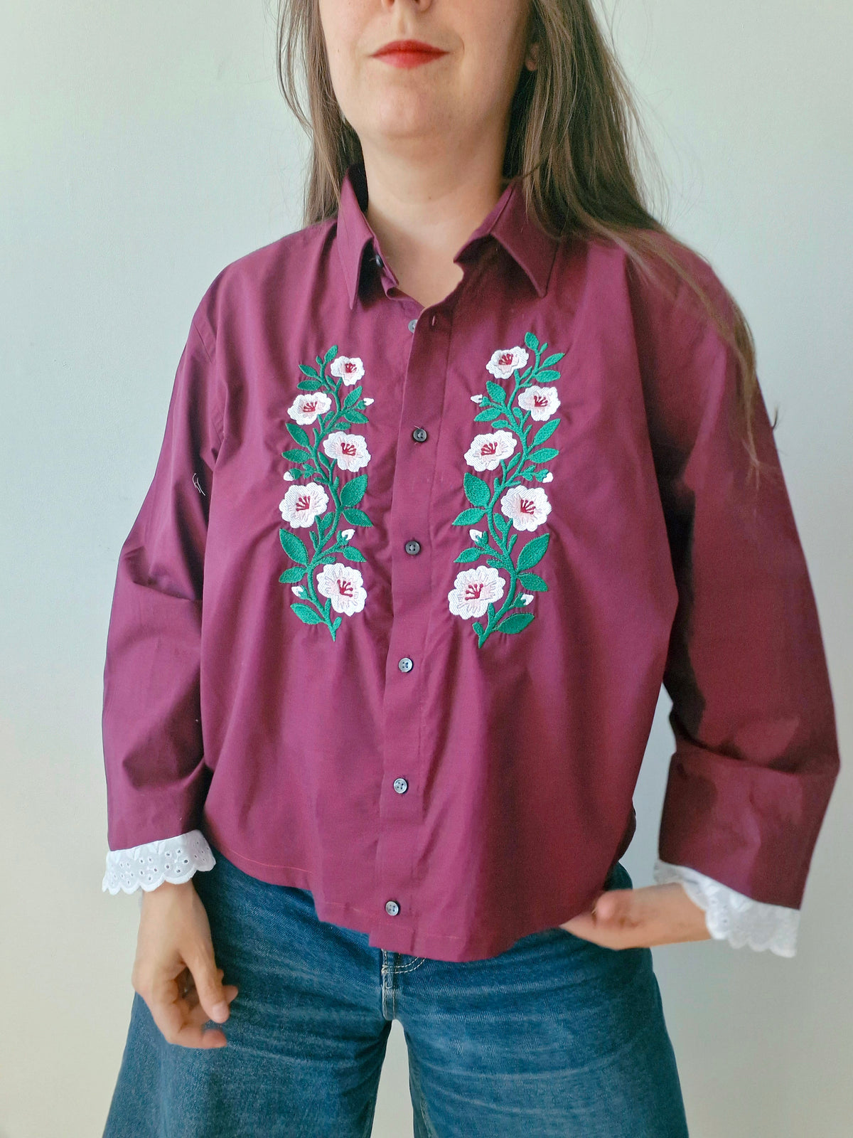 chemise bordeau & fleurs hongroises