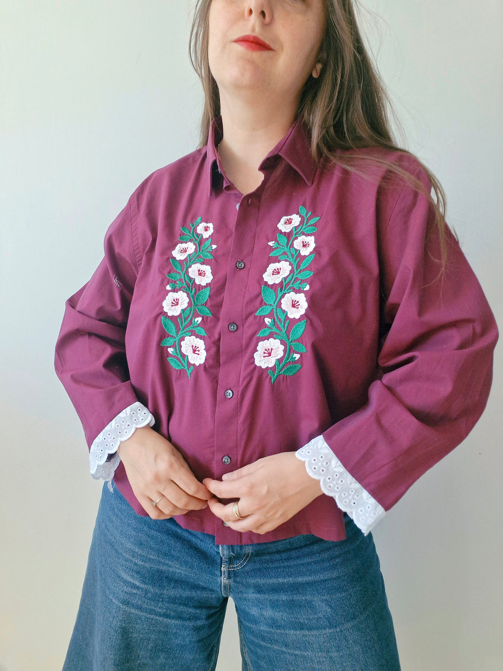 chemise bordeau & fleurs hongroises