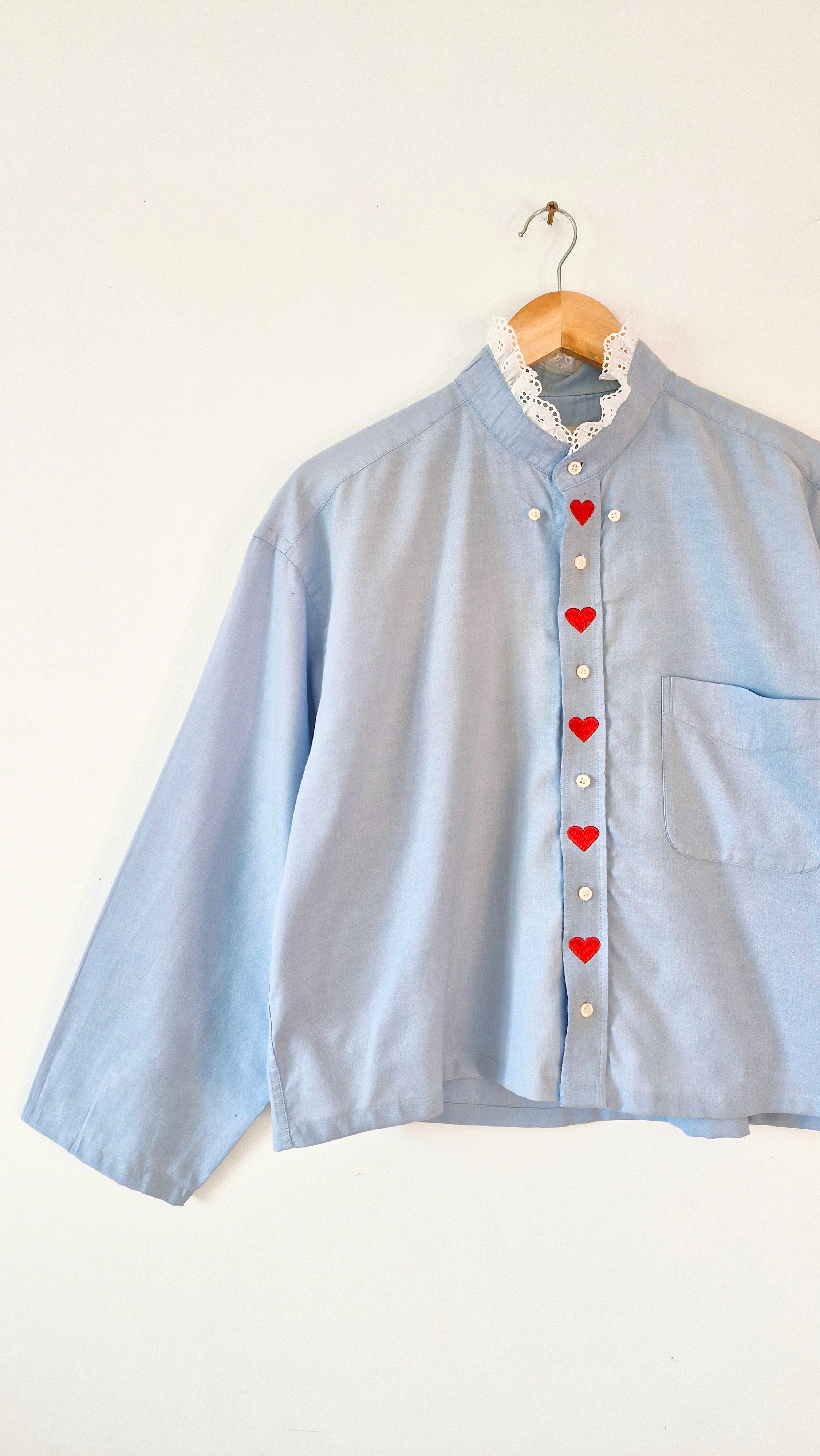 Chemise création - Coeur col montant